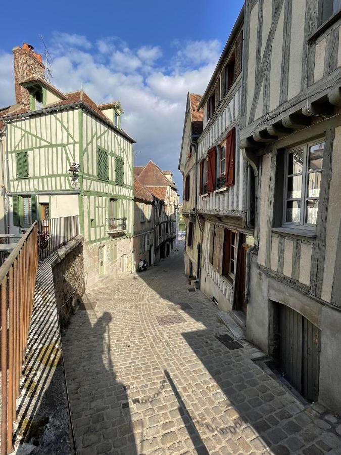 Appartement Le Cadet Roussel Auxerre Les Quais Exteriör bild