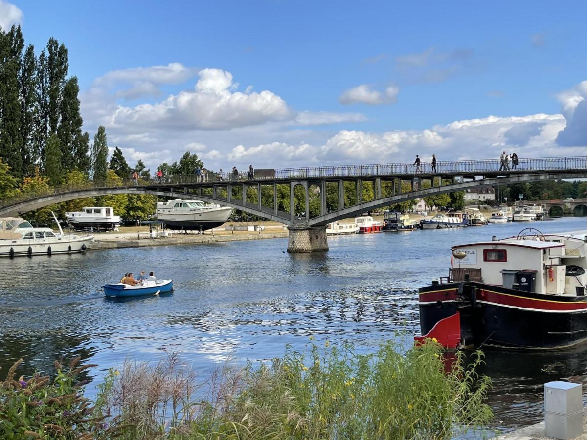 Appartement Le Cadet Roussel Auxerre Les Quais Exteriör bild
